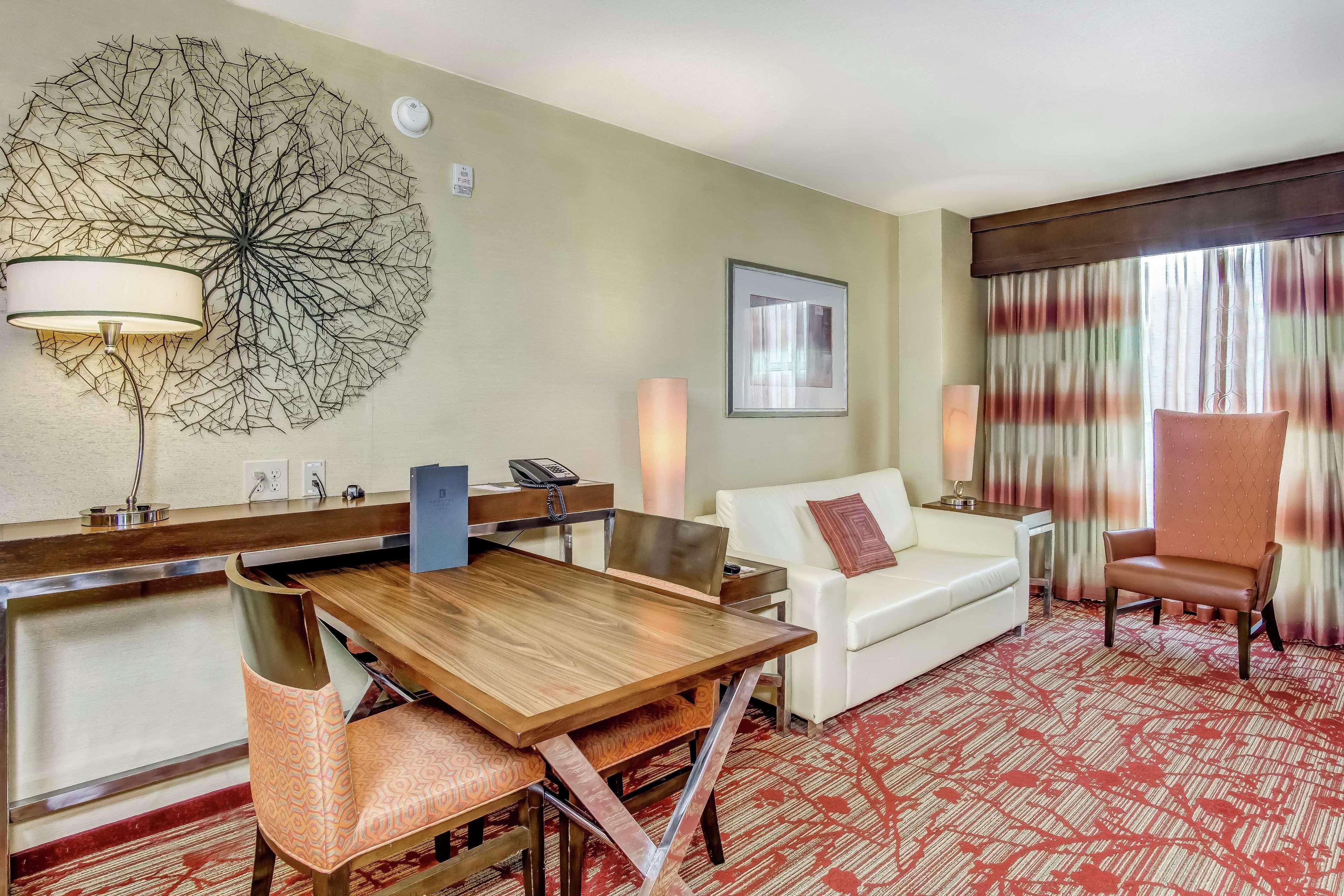 Embassy Suites Atlanta - Kennesaw Town Center Kültér fotó