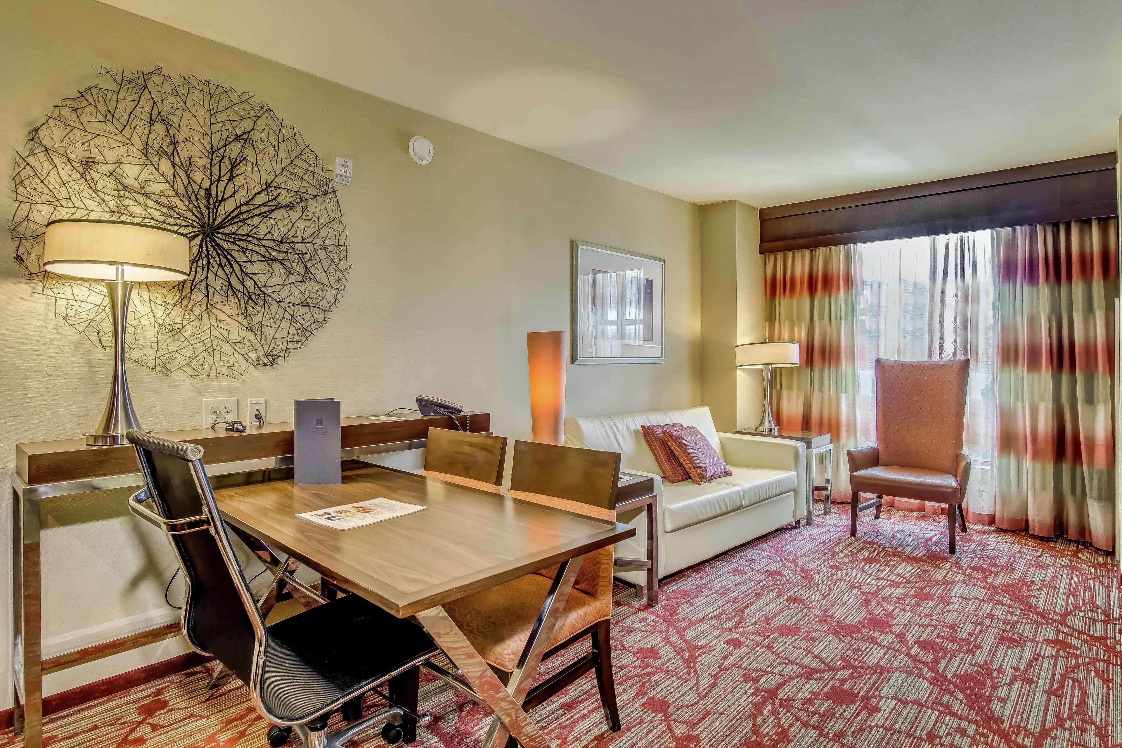 Embassy Suites Atlanta - Kennesaw Town Center Kültér fotó