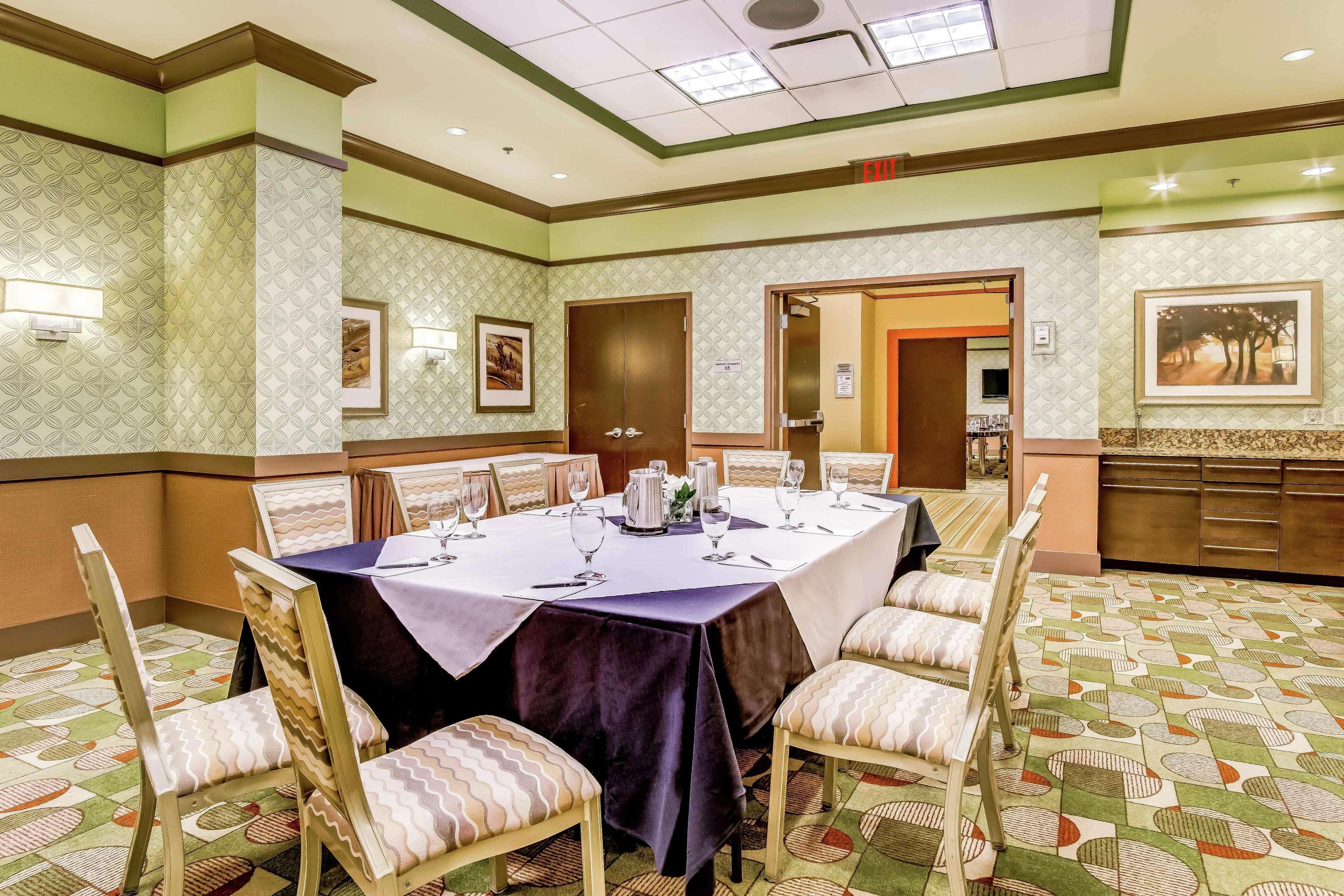 Embassy Suites Atlanta - Kennesaw Town Center Kültér fotó